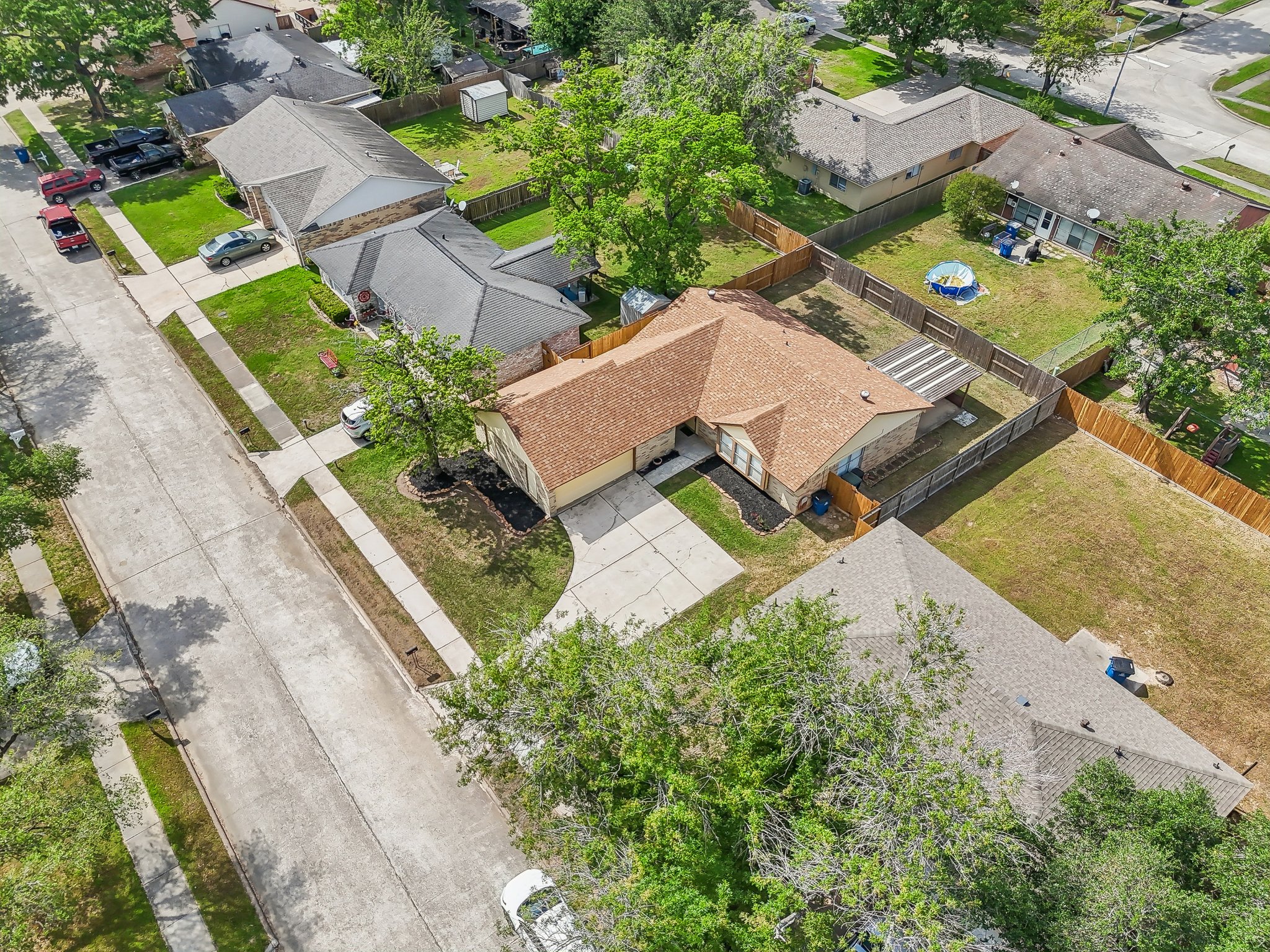 Rivertree Ln-1804-041.jpg