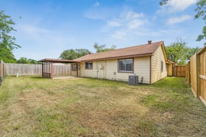 Rivertree Ln-1804-033.jpg
