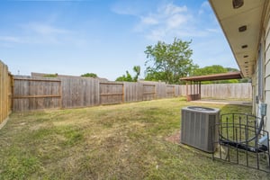 Rivertree Ln-1804-036.jpg