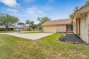 Rivertree Ln-1804-037.jpg