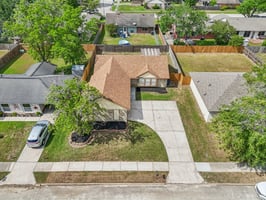 Rivertree Ln-1804-040.jpg