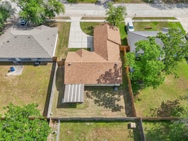 Rivertree Ln-1804-045.jpg