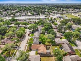 Rivertree Ln-1804-051.jpg