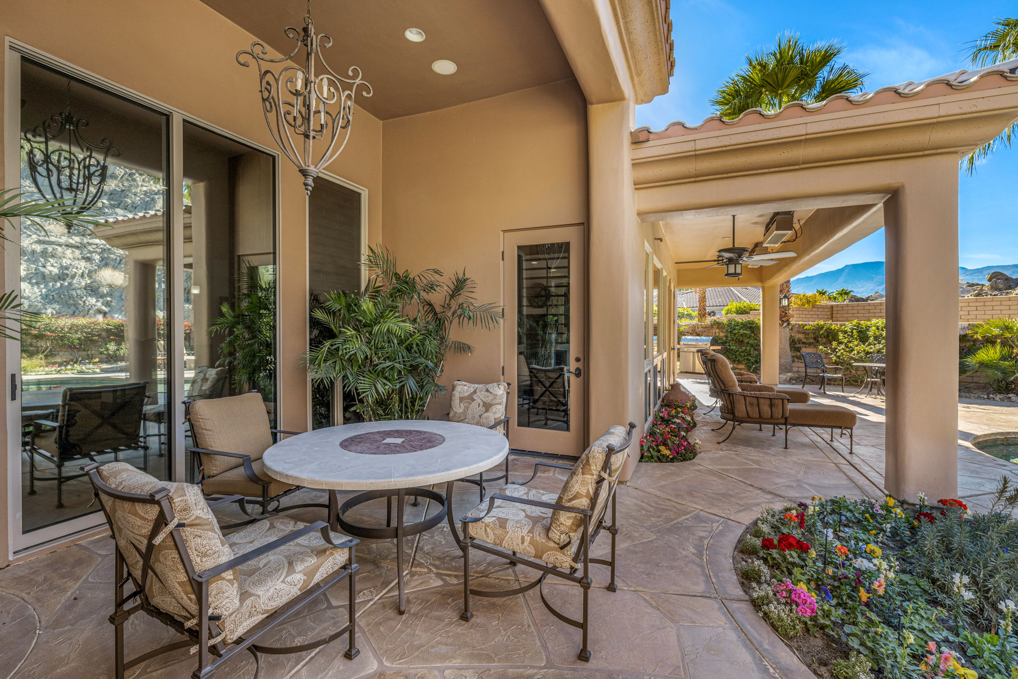 Al Fresco Dining Patio