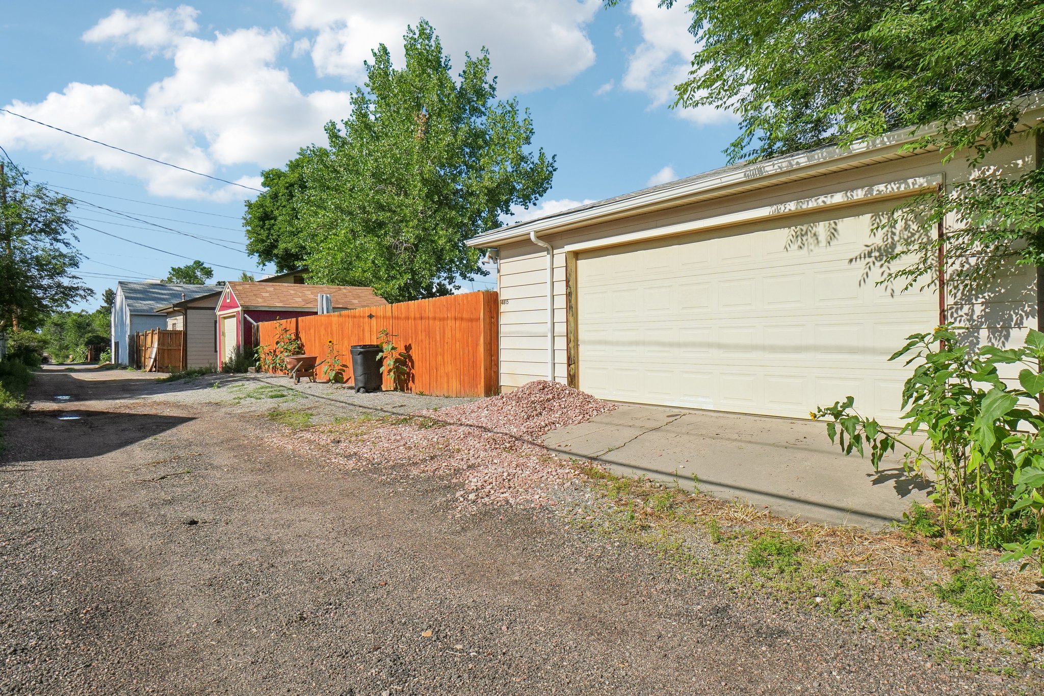 S Logan St-S2706-001.jpg