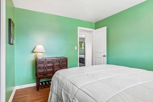 S Logan St-S2506-020.jpg