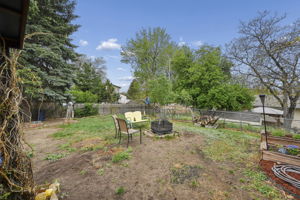  Photo 31