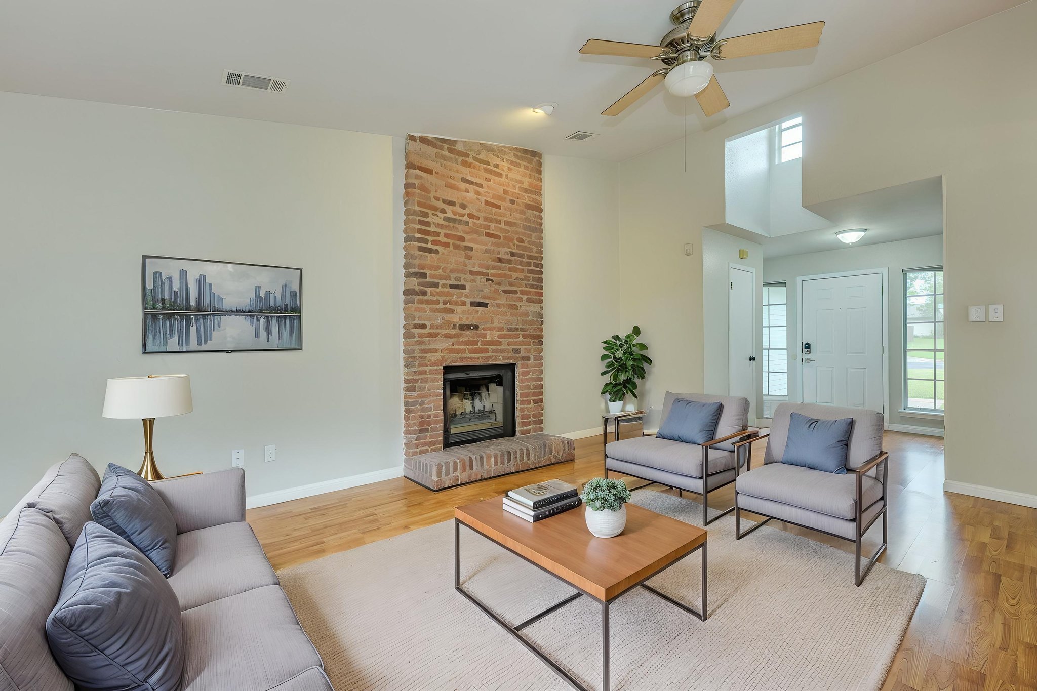 4815 Transit Cir 114 virtually staged.jpeg