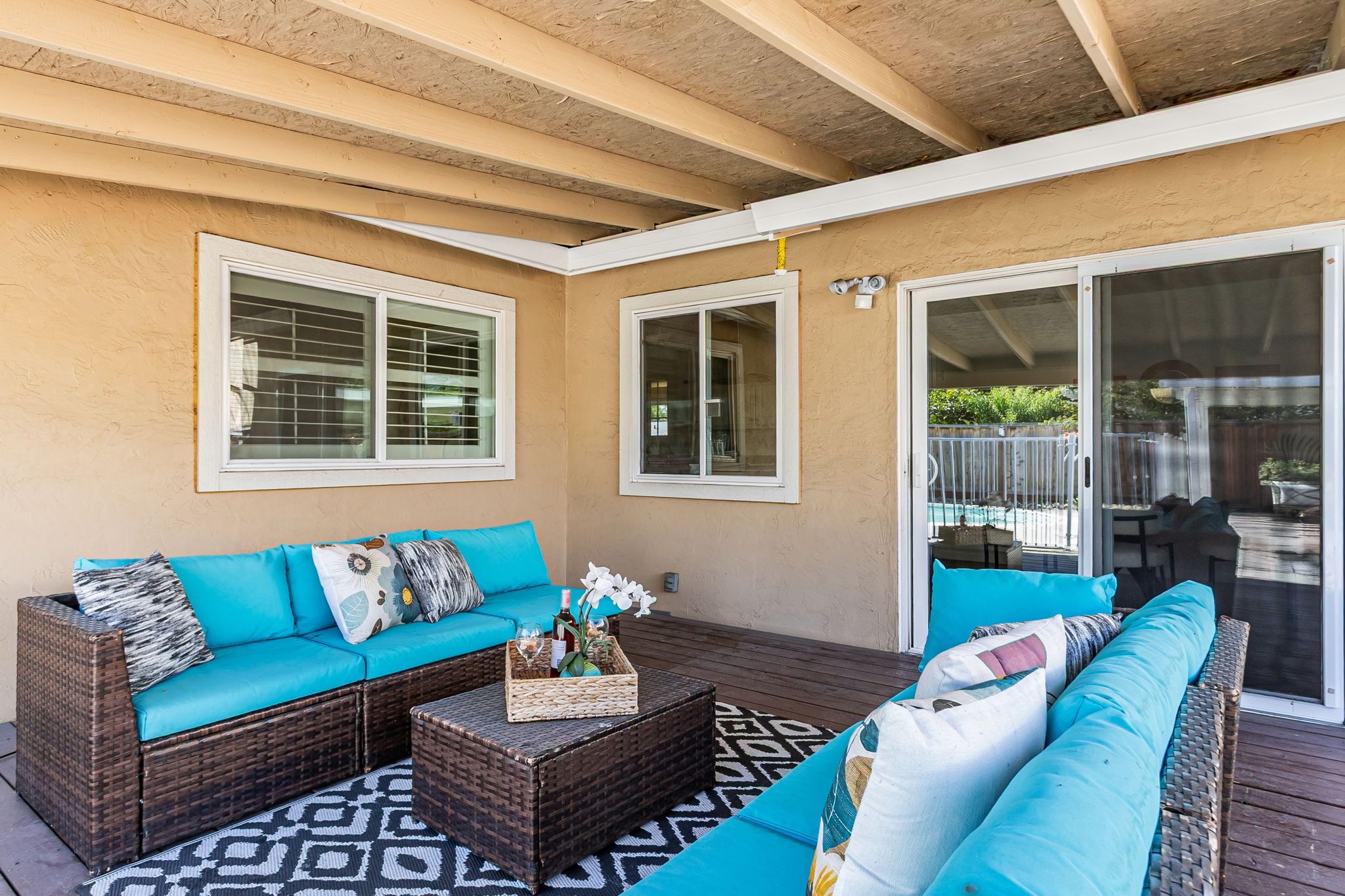036_482 Calero Ave 