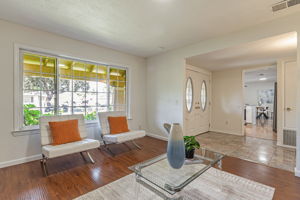 011_482 Calero Ave 