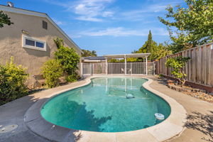 041_482 Calero Ave 