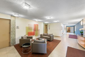 Building - Lobby