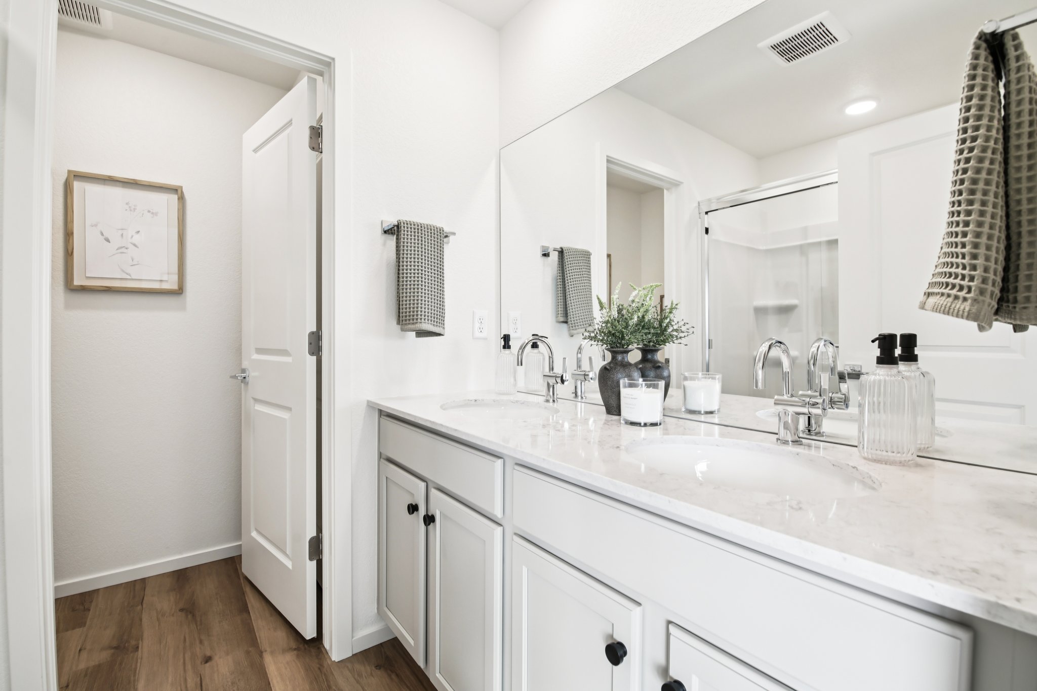 4820 River Roads Dr-S1712-025.jpg