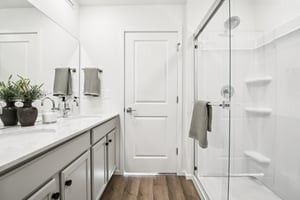 4820 River Roads Dr-S1712-026.jpg