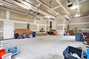  Photo 44