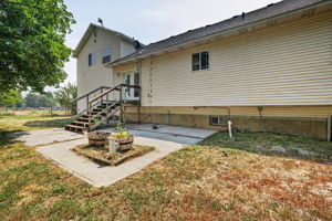  Photo 47