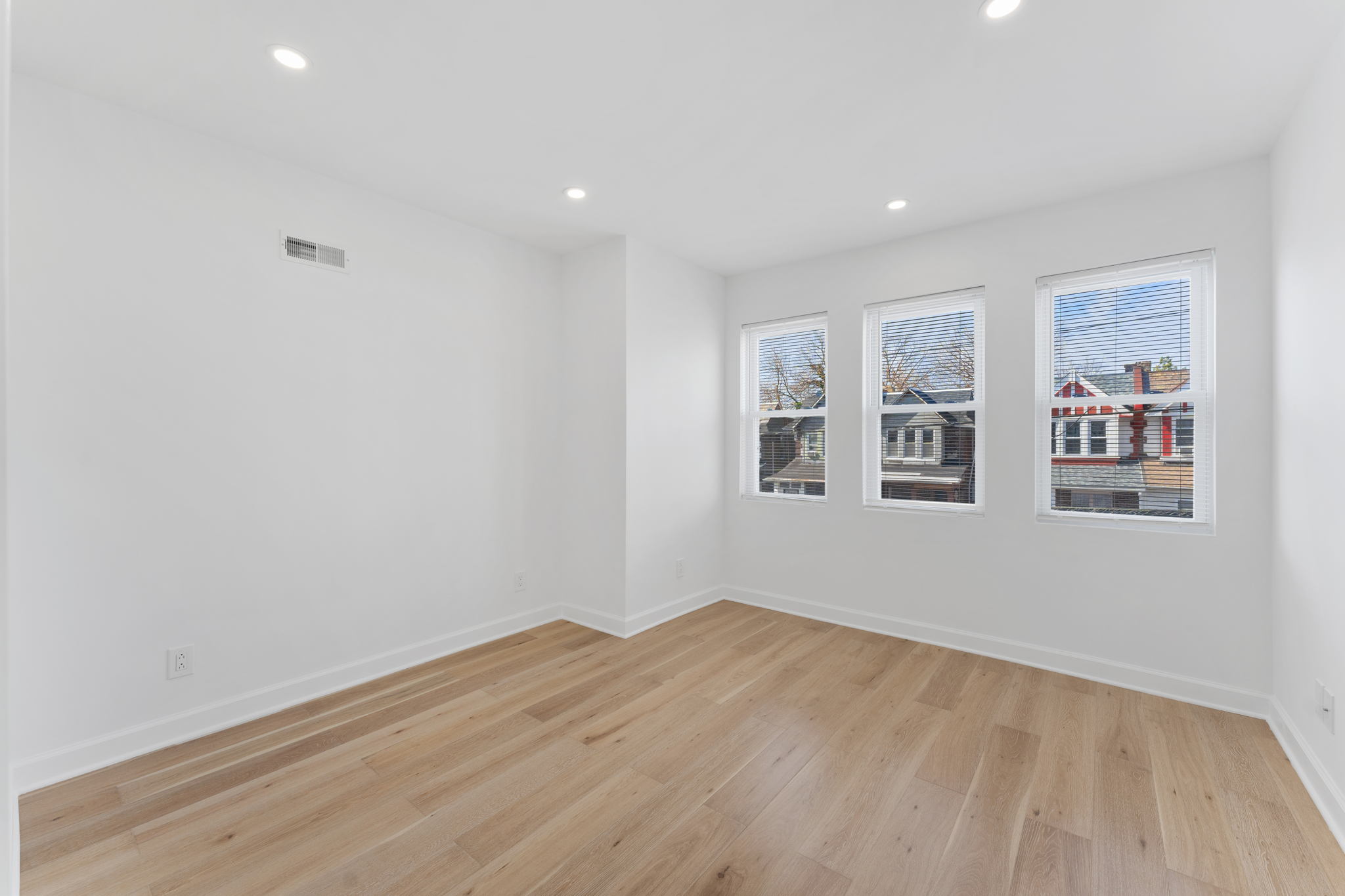 4821 N 10th St, Philadelphia, PA 19141, USA Photo 16
