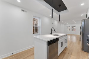 4821 N 10th St, Philadelphia, PA 19141, USA Photo 13