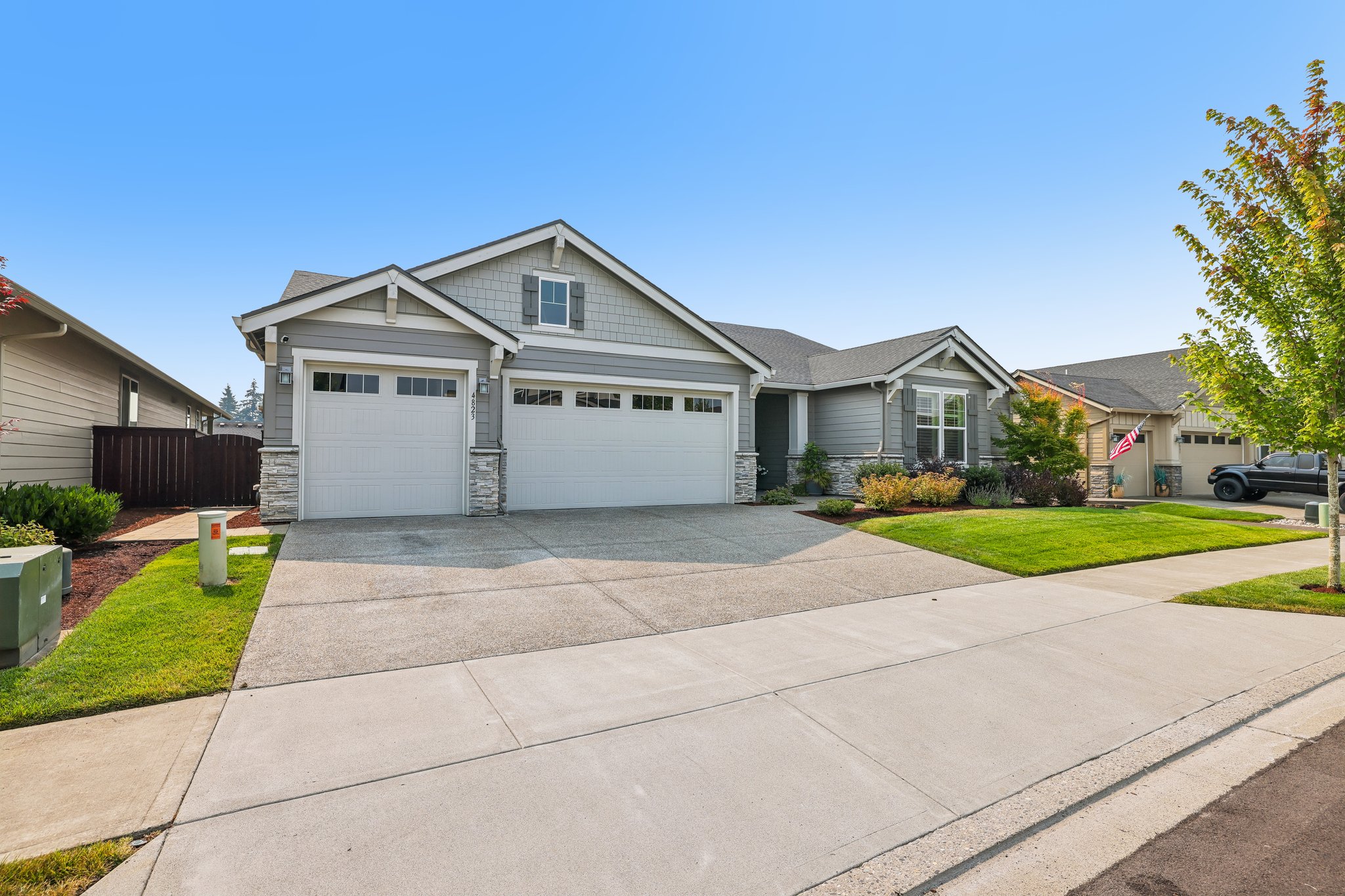 232208 - 4823 S 17th Dr-S0508-003.jpg