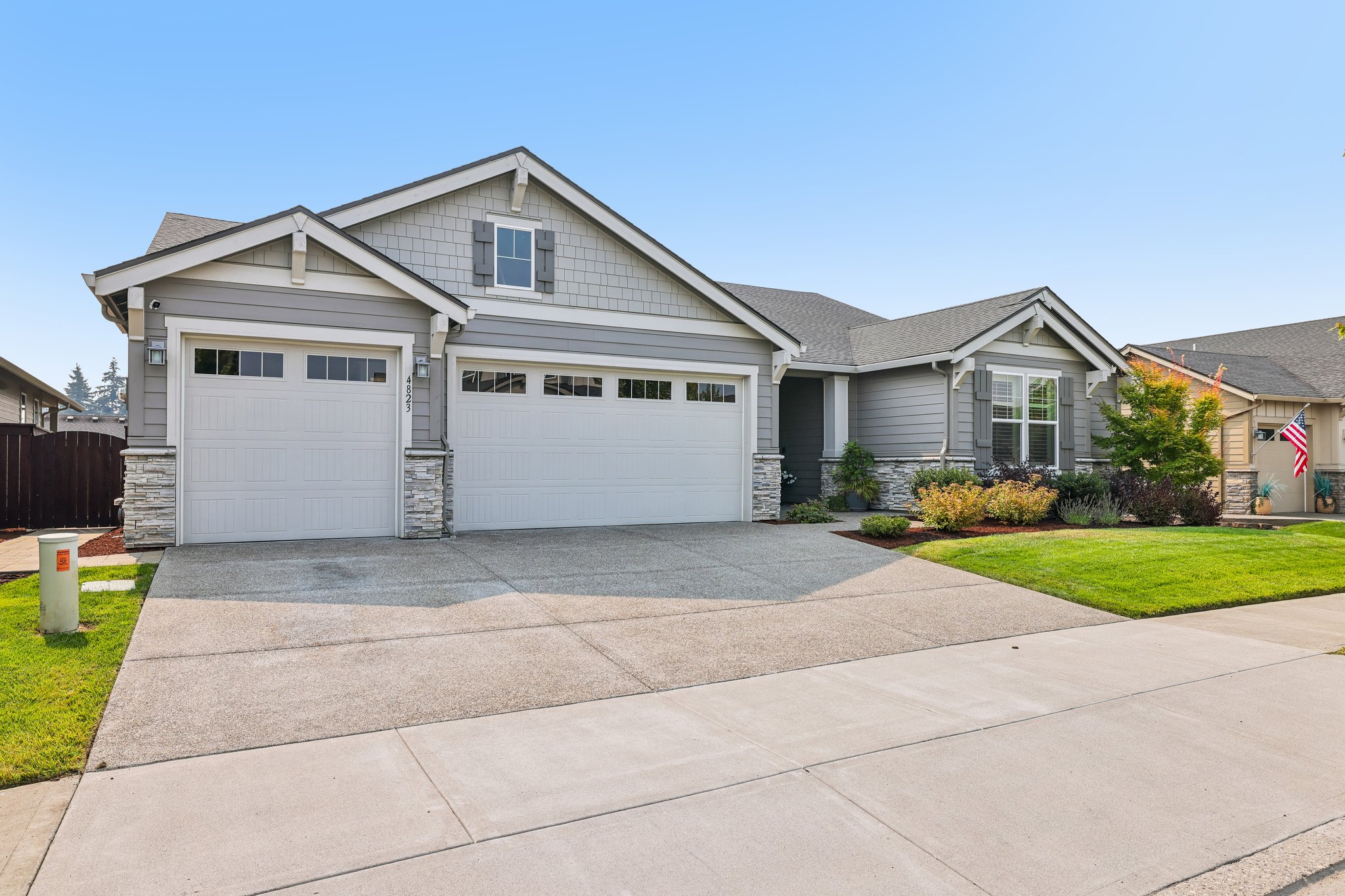 232208 - 4823 S 17th Dr-S0508-004.jpg
