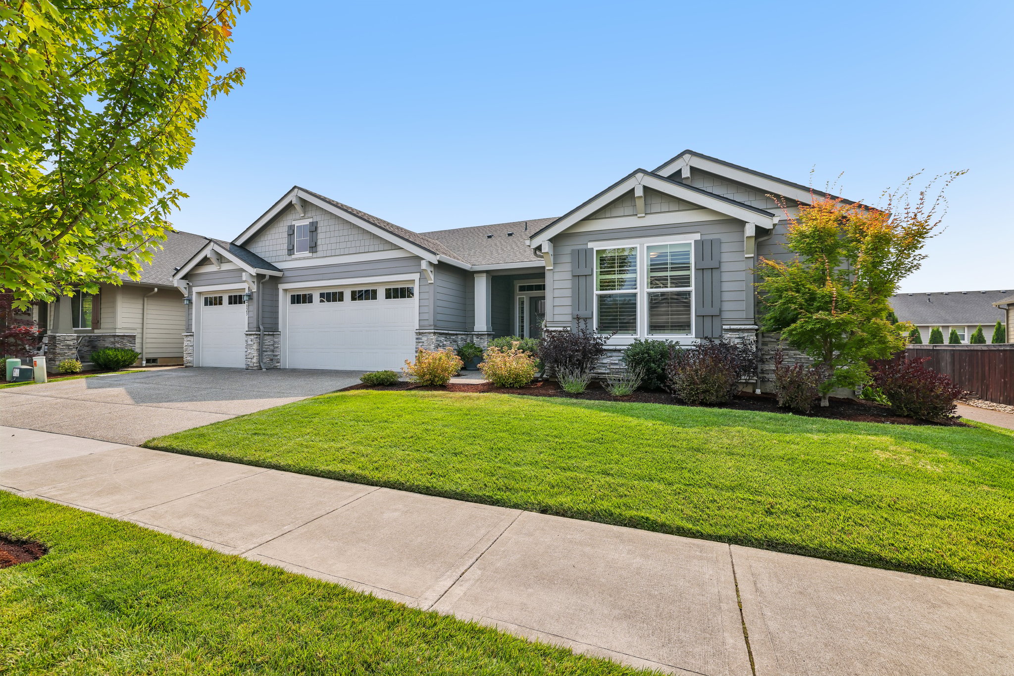 232208 - 4823 S 17th Dr-S0508-005.jpg