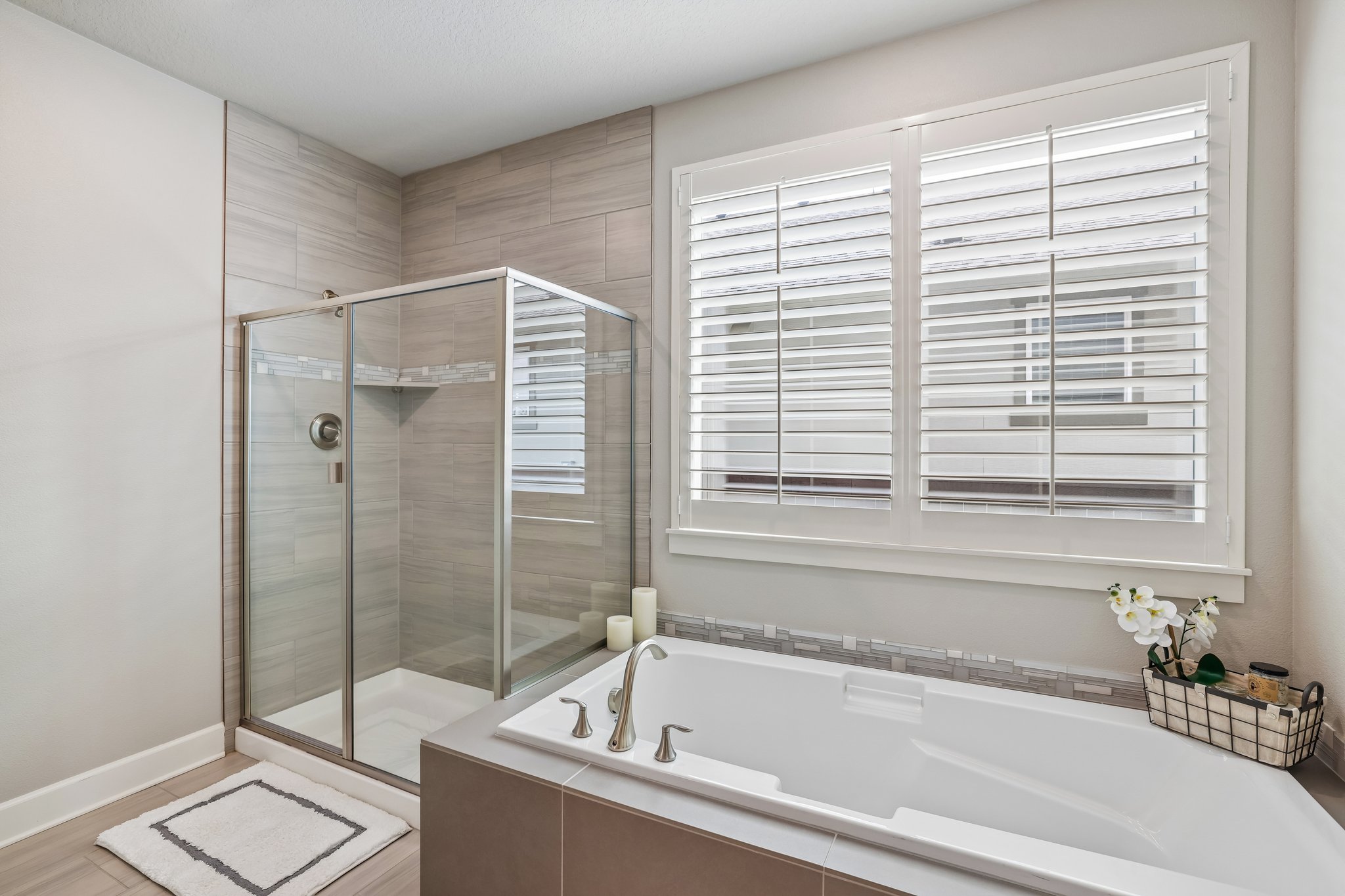 232208 - 4823 S 17th Dr-S0508-042.jpg