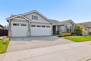 232208 - 4823 S 17th Dr-S0508-004.jpg
