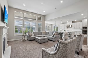 232208 - 4823 S 17th Dr-S0508-012.jpg