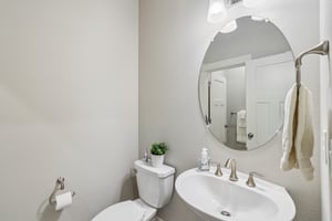 232208 - 4823 S 17th Dr-S0508-031.jpg