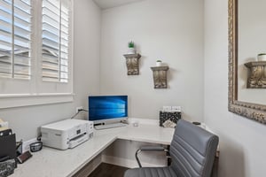 232208 - 4823 S 17th Dr-S0508-033.jpg