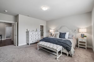 232208 - 4823 S 17th Dr-S0508-039.jpg