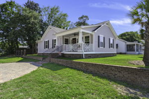  Photo 0