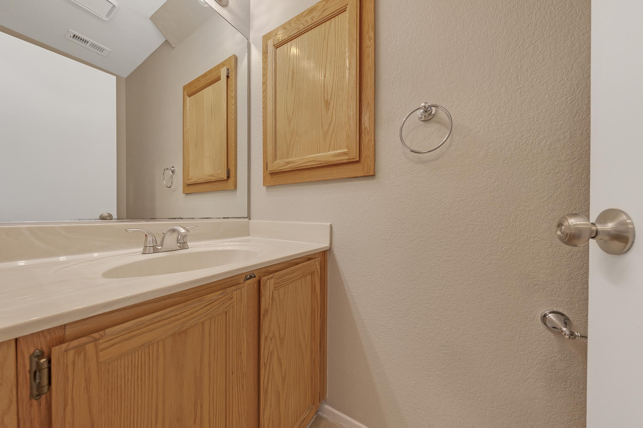 4825 Fiesta Lakes St, Las Vegas, NV 89130, USA Photo 13