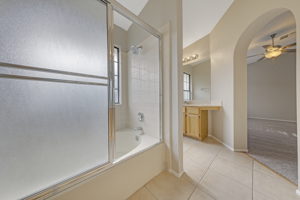 4825 Fiesta Lakes St, Las Vegas, NV 89130, USA Photo 22