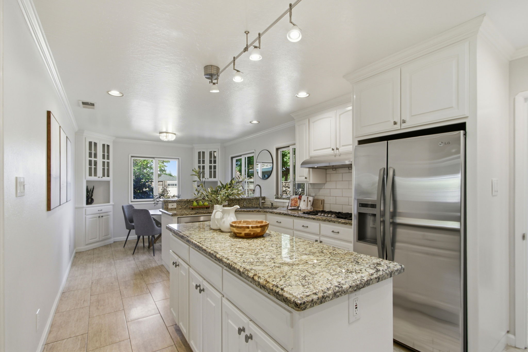 017_F8_4826 Northdale Dr