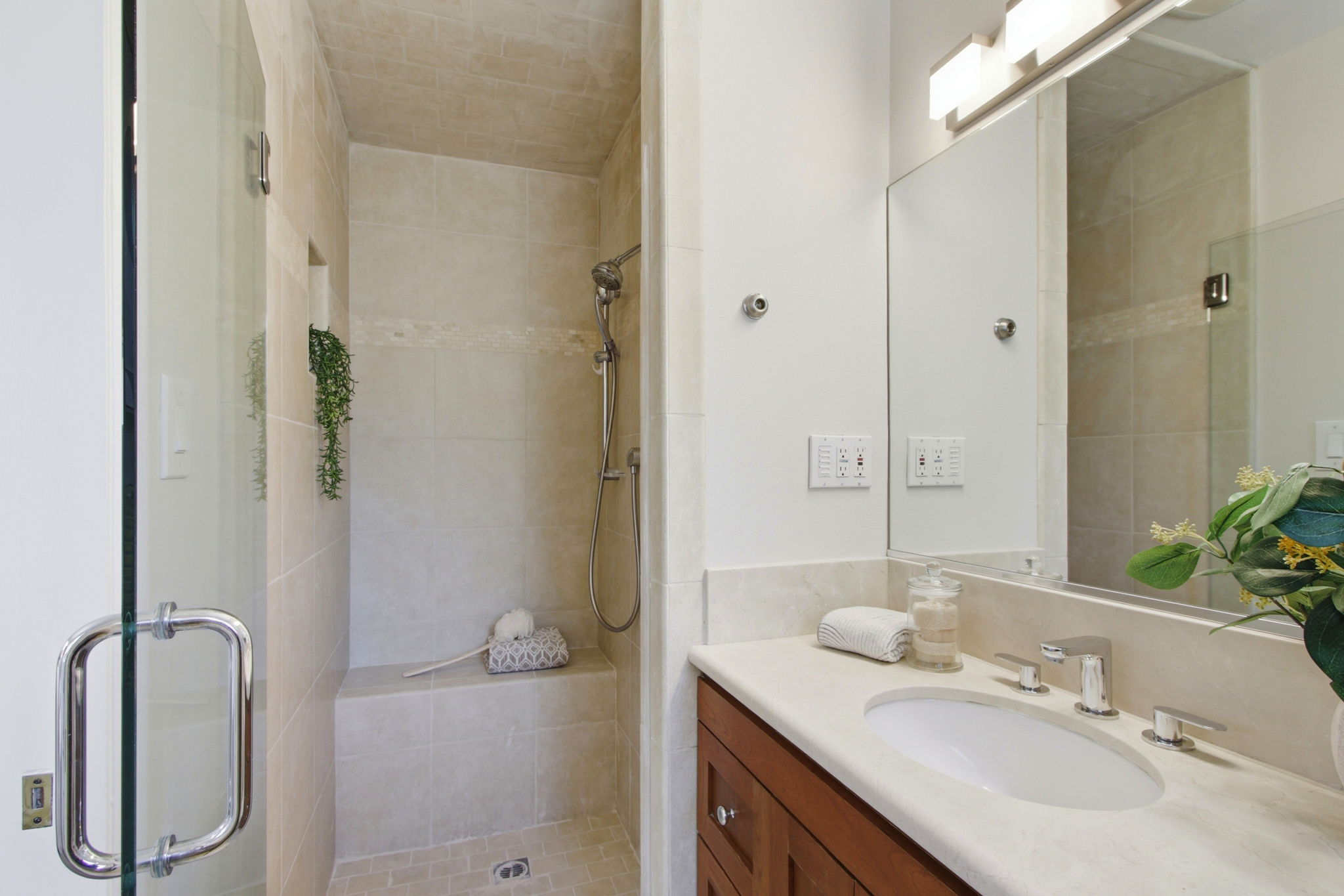 033_F8_4826 Northdale Dr