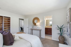 024_F8_4826 Northdale Dr