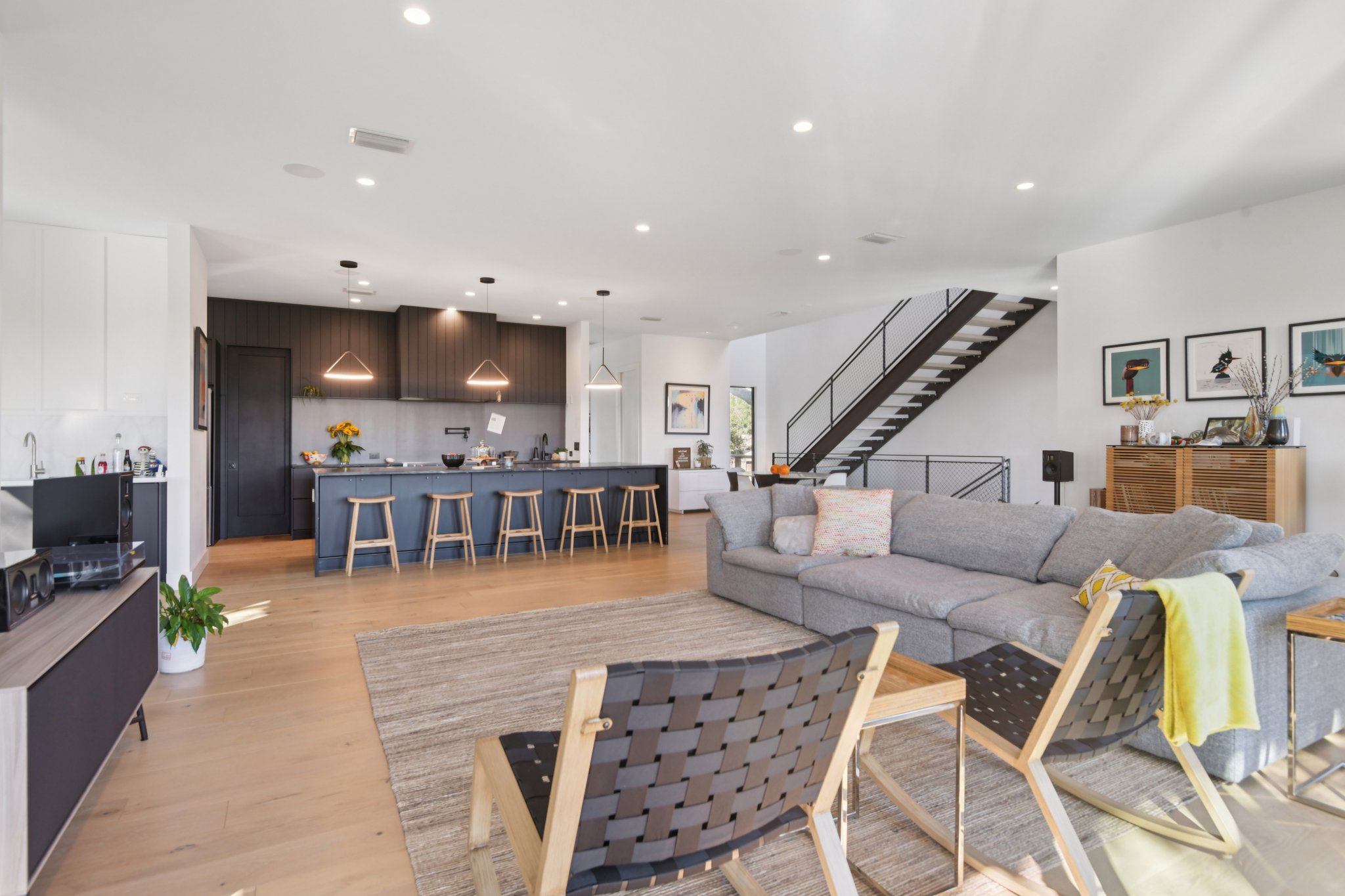 W Flamingo Rd-S2910-012.jpg