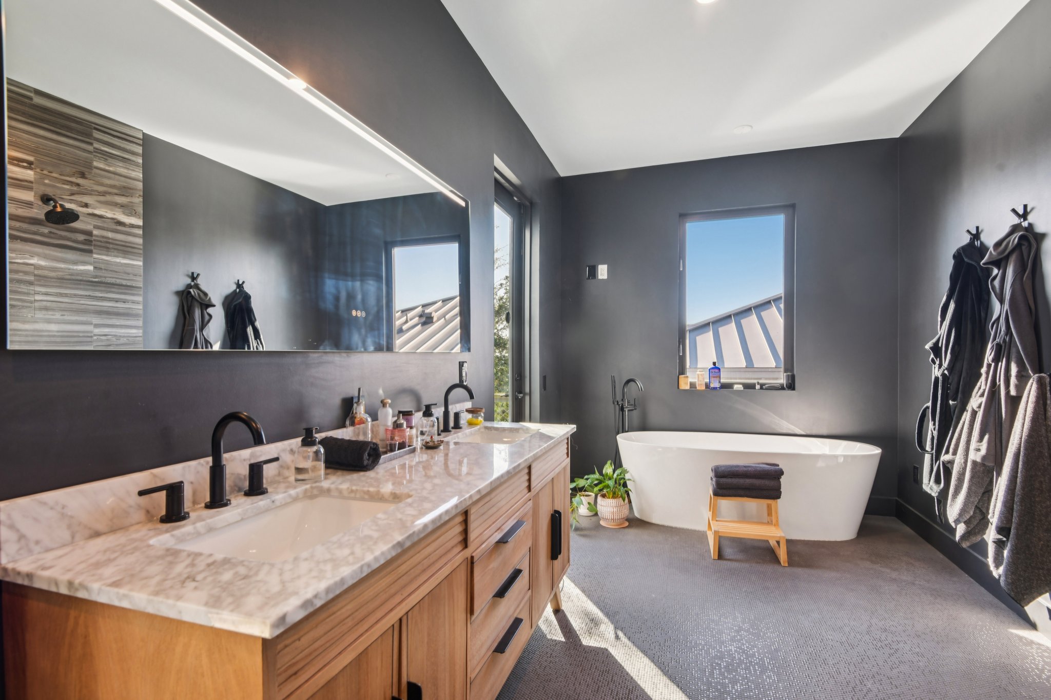 W Flamingo Rd-S2910-031.jpg