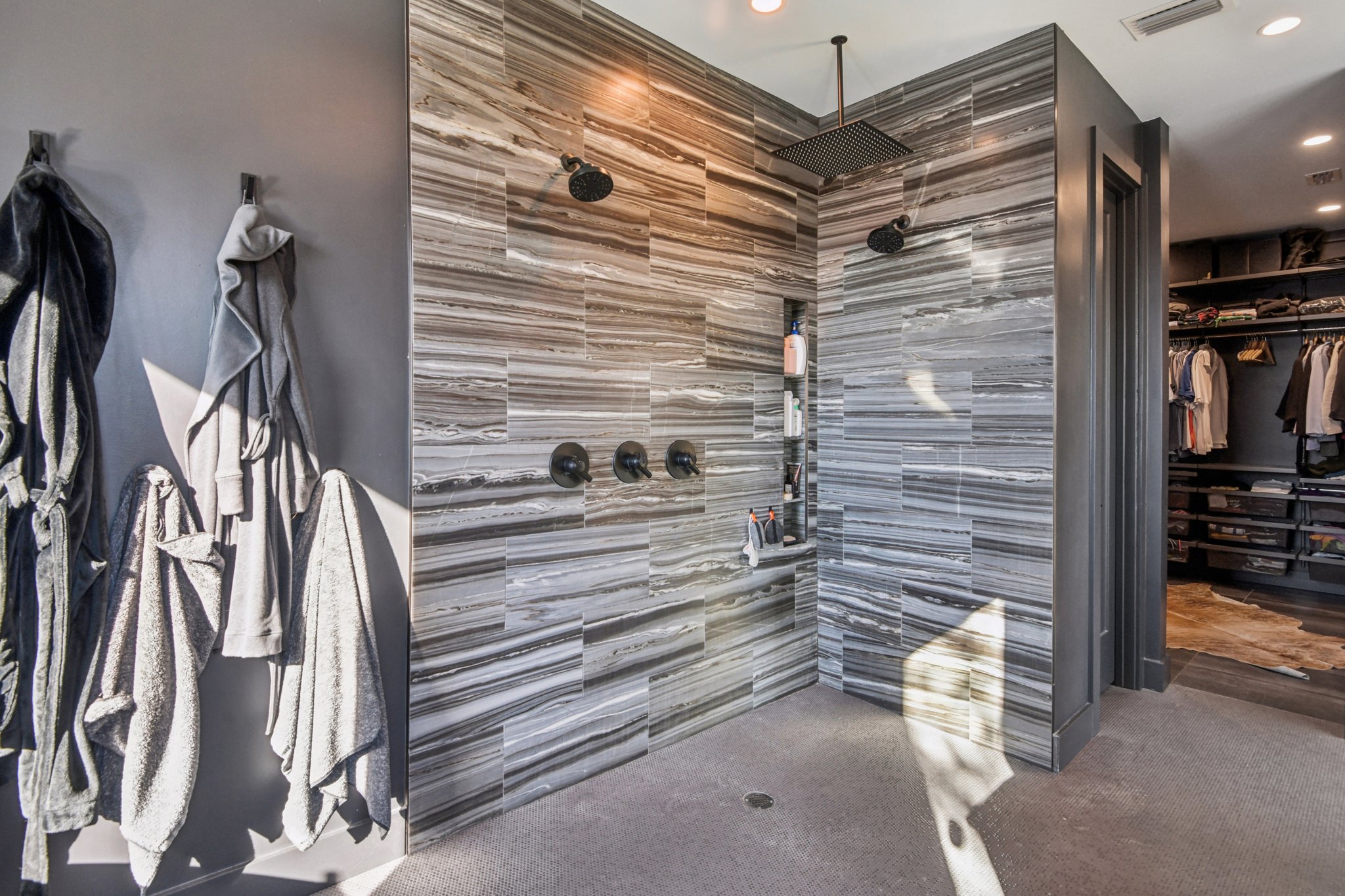 W Flamingo Rd-S2910-033.jpg