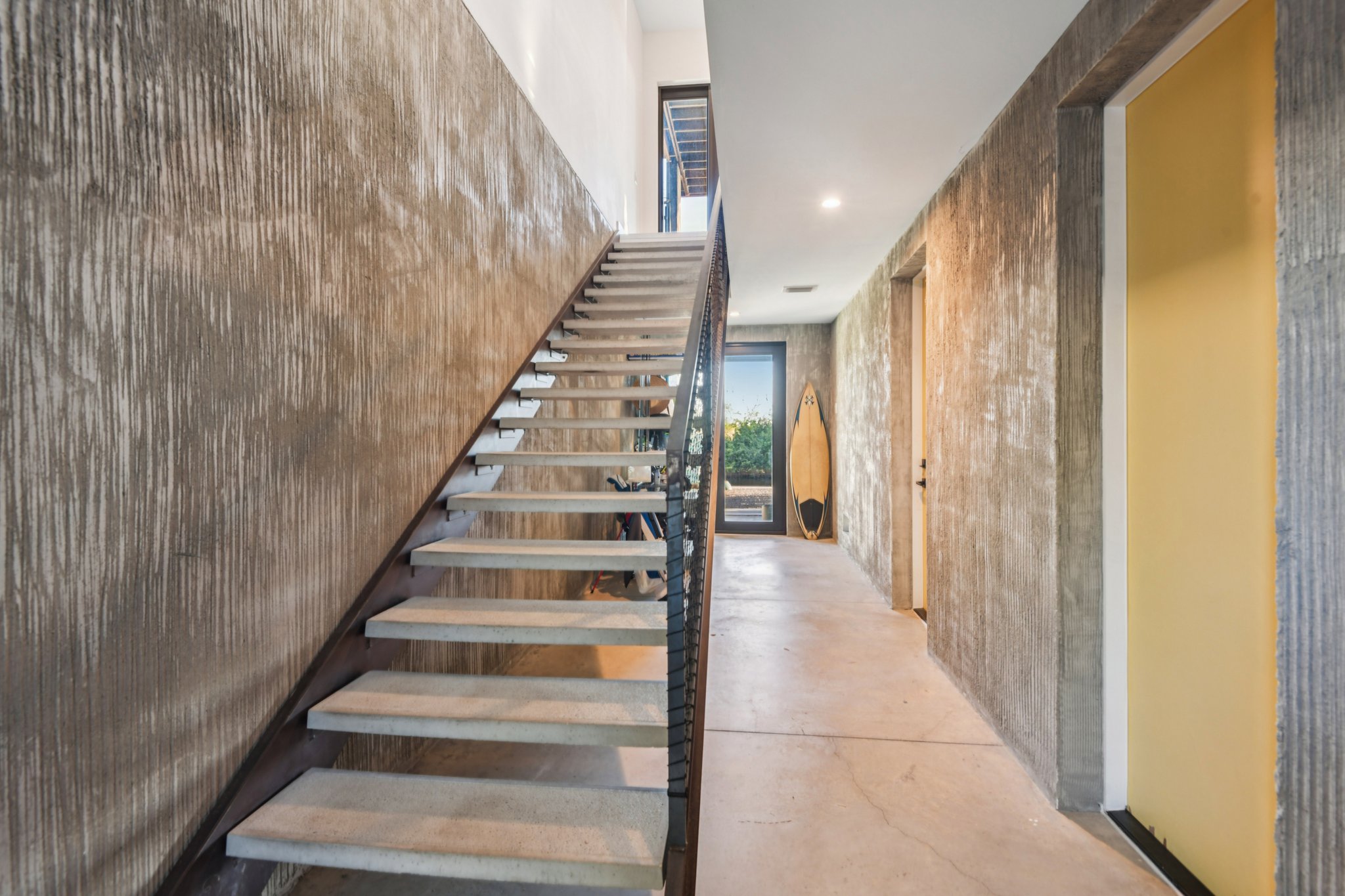 W Flamingo Rd-S2910-049.jpg