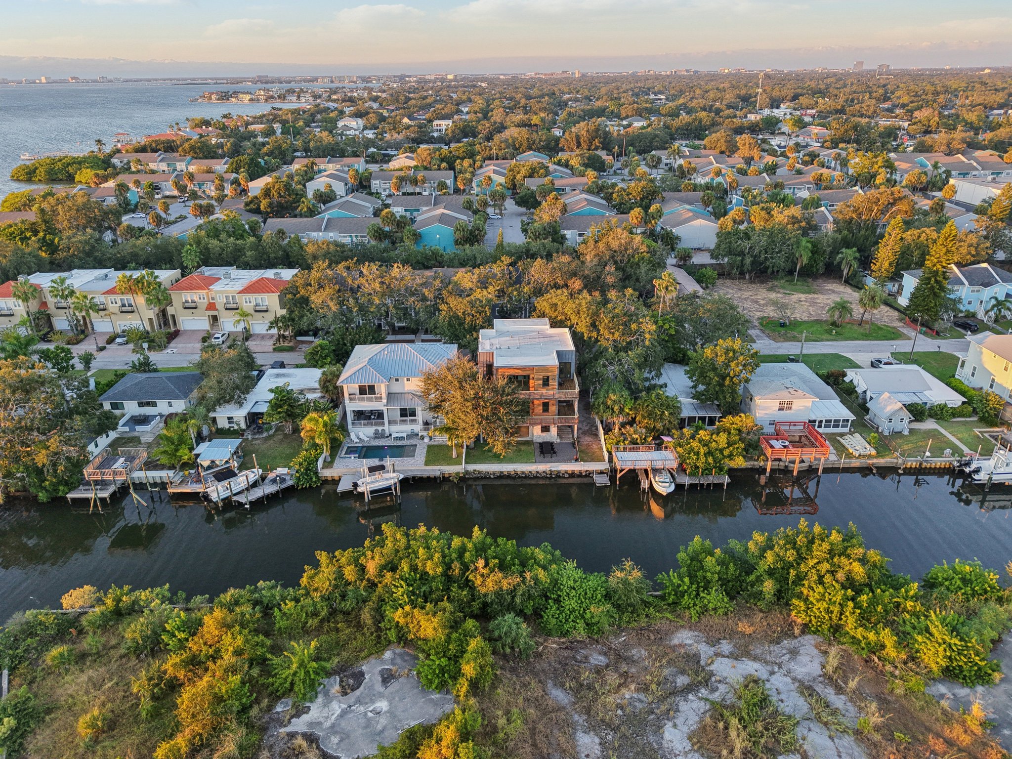 W Flamingo Rd-S2910-075.jpg