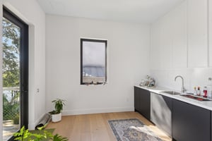 W Flamingo Rd-S2910-013.jpg