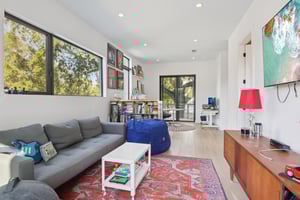 W Flamingo Rd-S2910-025.jpg