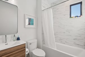 W Flamingo Rd-S2910-037.jpg