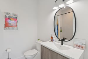 W Flamingo Rd-S2910-039.jpg