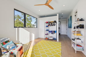 W Flamingo Rd-S2910-044.jpg