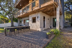 W Flamingo Rd-S2910-069.jpg