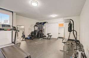 Whitsett Ave 302-026