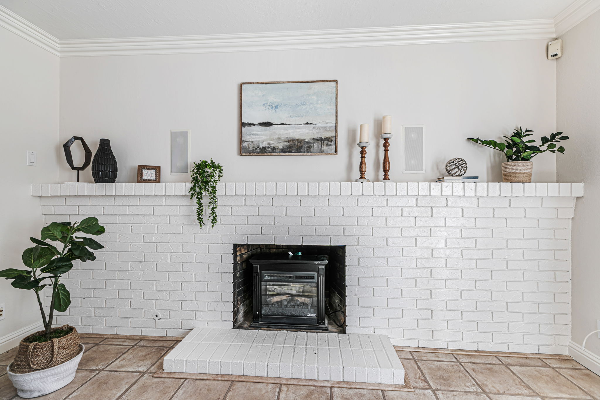 015_483 Churchill Park Dr